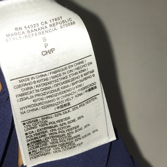 Banana Republic Navy Georgette Silk Sleeveless Top - Picture 10 of 10